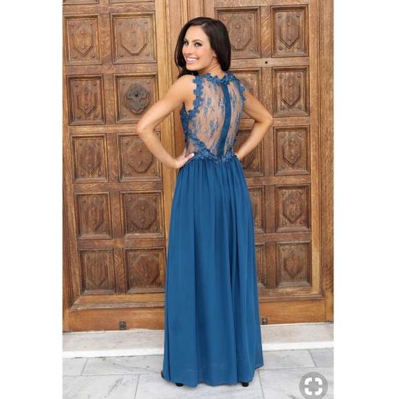 NWOT! Maxi Dress - Picture 3 of 6